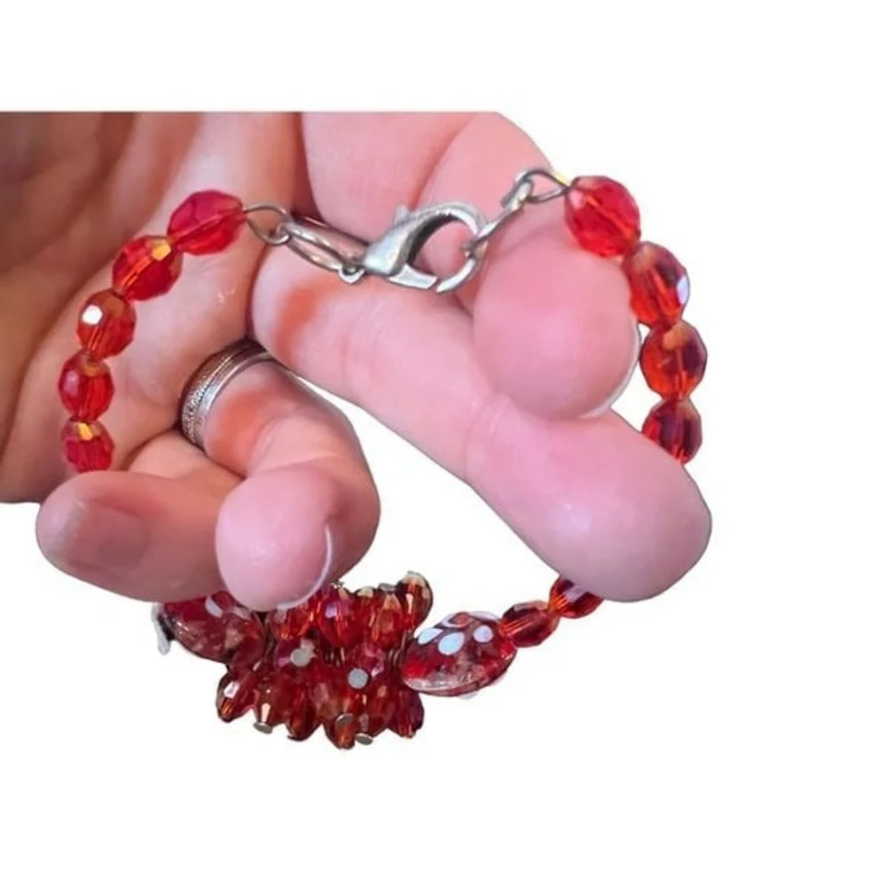 New Handmade Red Beaded Bracelet - Picture 6 of 7